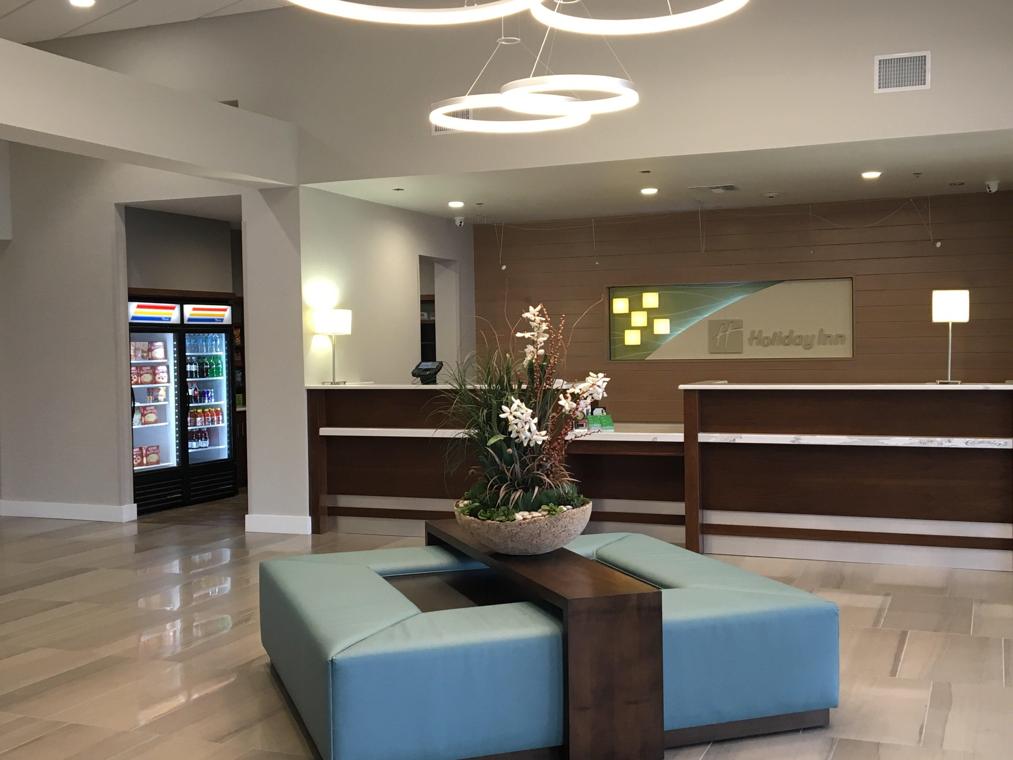 Holiday Inn Hotel & Suites Daytona Beach On The Ocean By Ihg Exterior photo