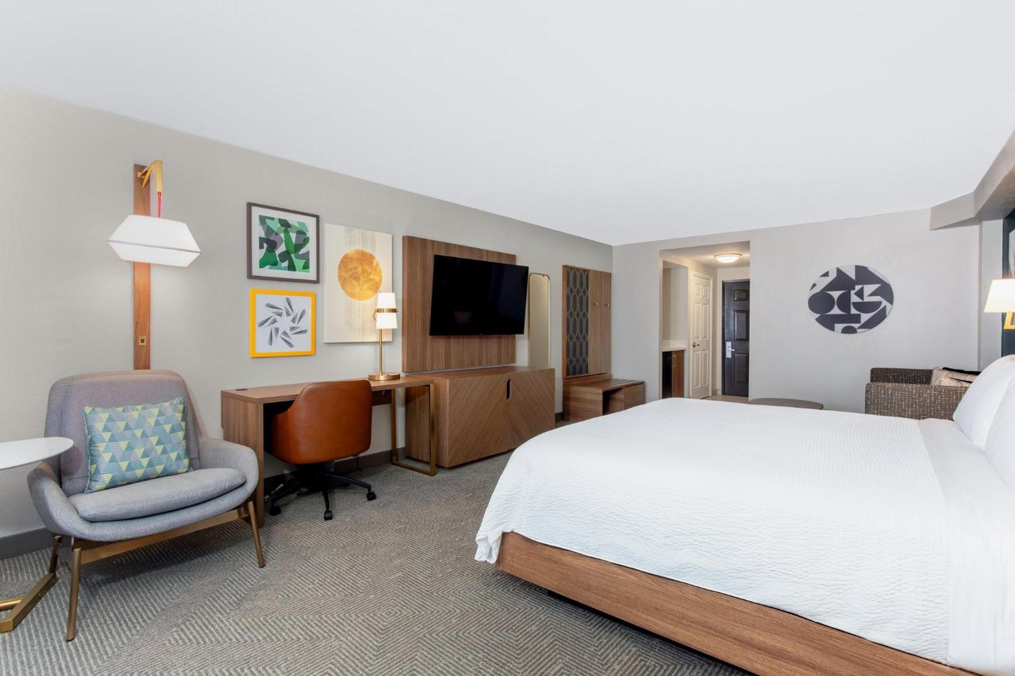 Holiday Inn Hotel & Suites Daytona Beach On The Ocean By Ihg Exterior photo