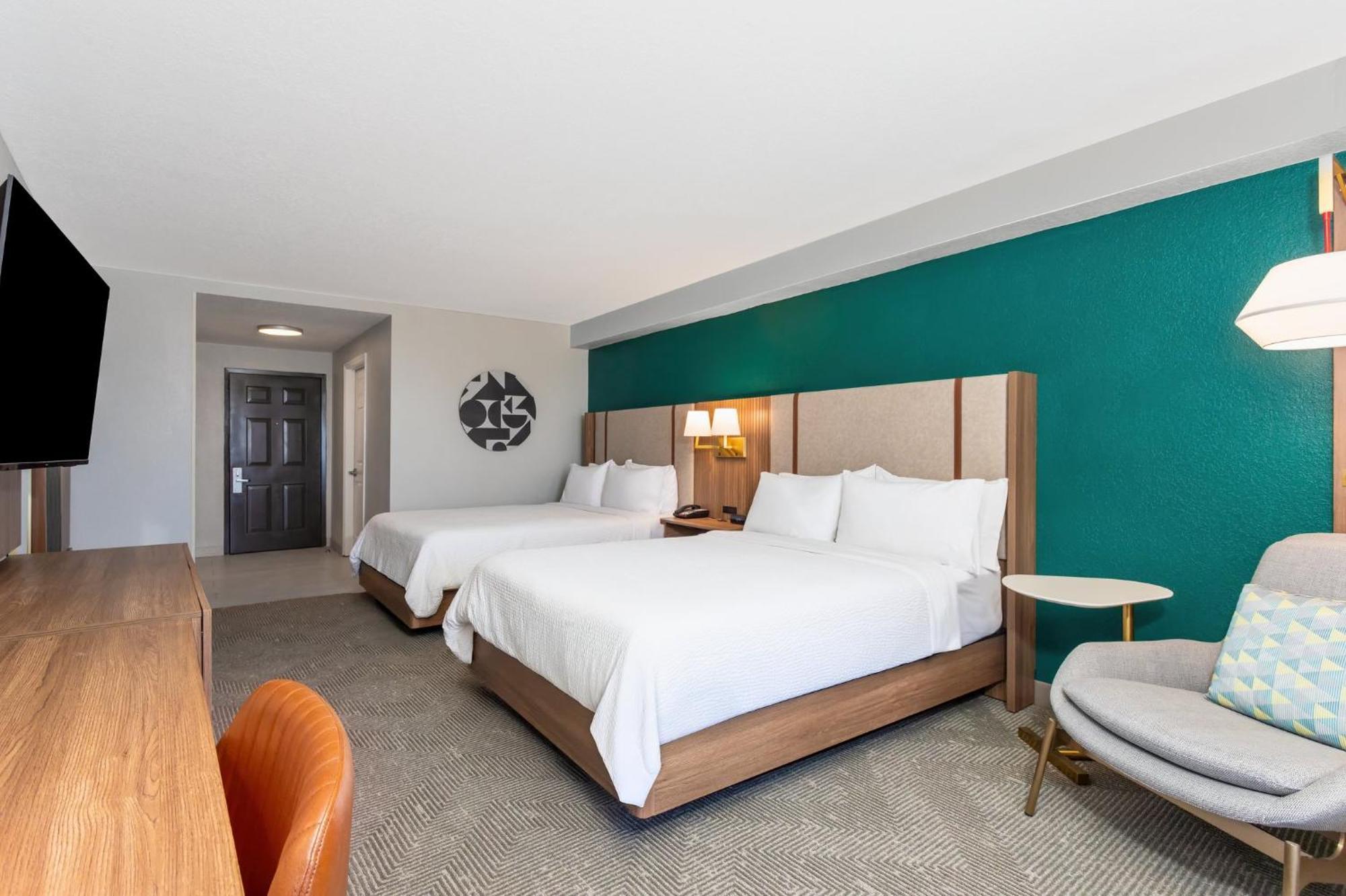 Holiday Inn Hotel & Suites Daytona Beach On The Ocean By Ihg Exterior photo