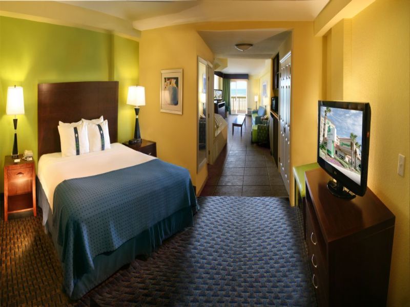 Holiday Inn Hotel & Suites Daytona Beach On The Ocean, An Ihg Hotel Exterior photo